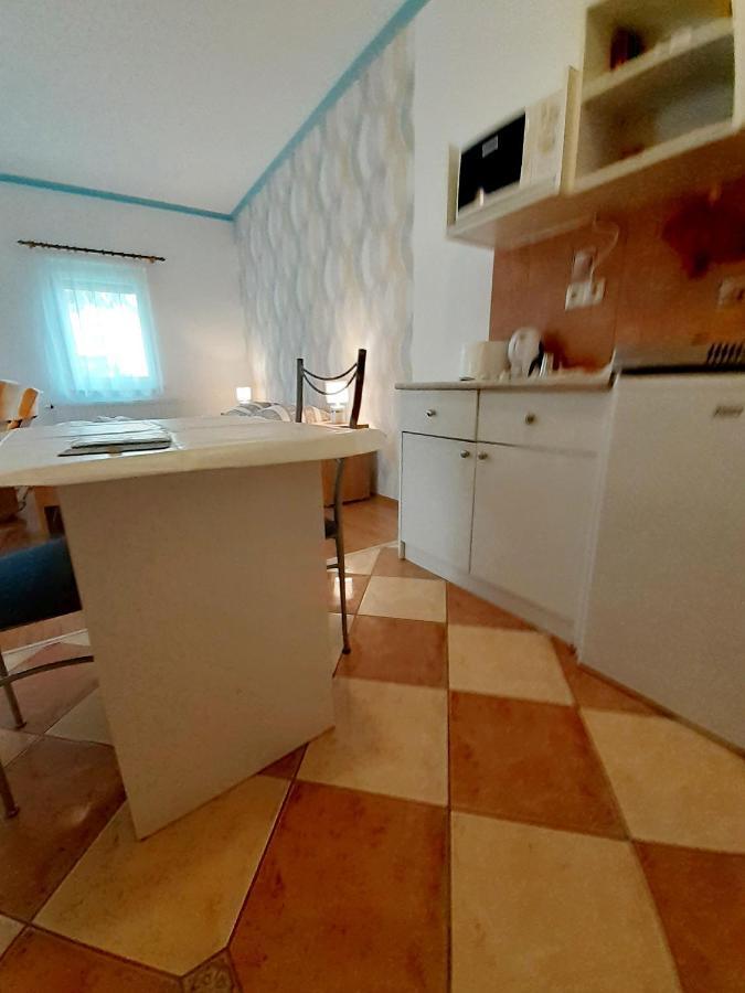 Petra Apartmanház Kehidakustány Exterior foto