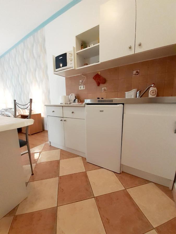 Petra Apartmanház Kehidakustány Exterior foto
